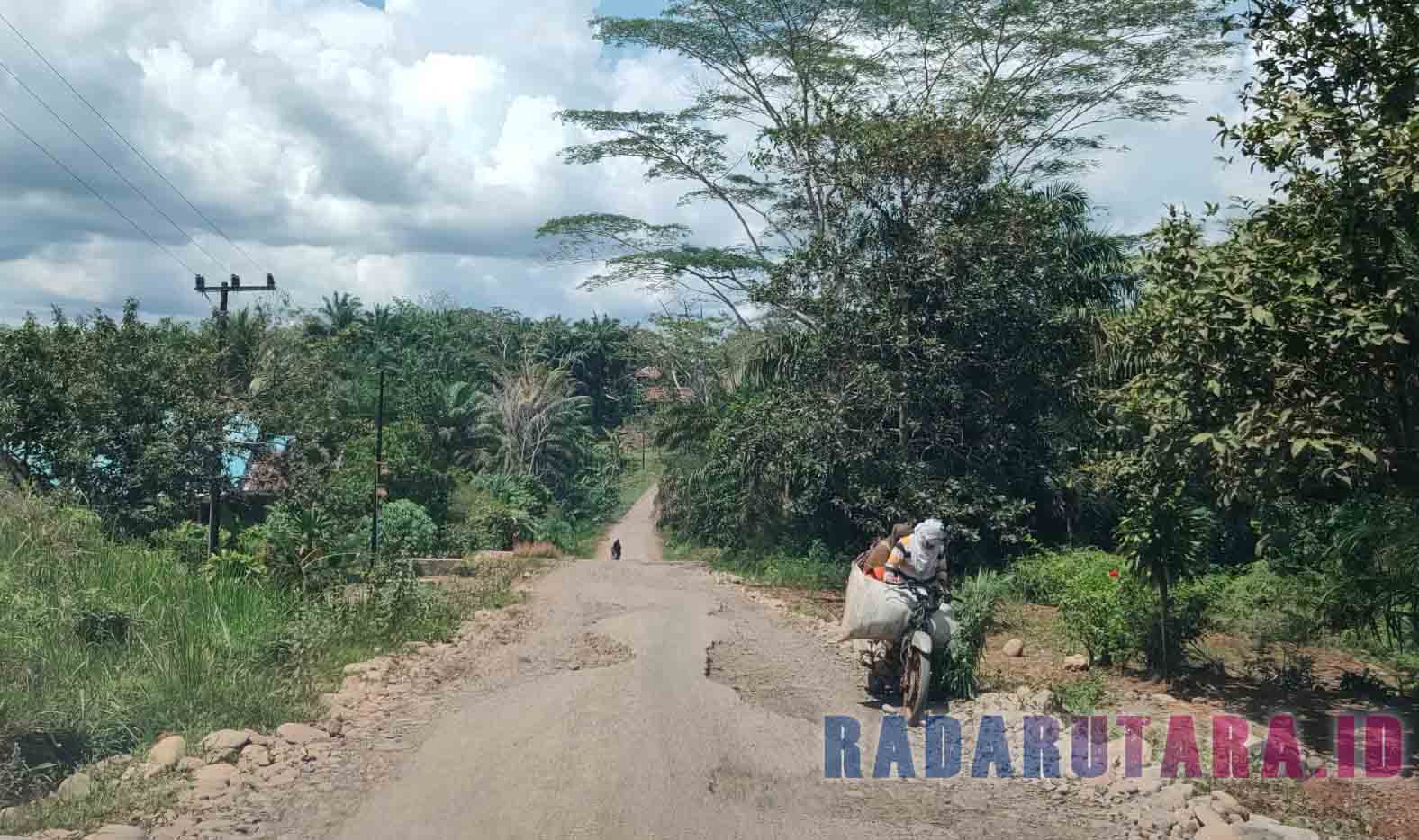 Minim Pembangunan, Masyarakat Ingin Ada Wakil Rakyat dari Giri Mulya