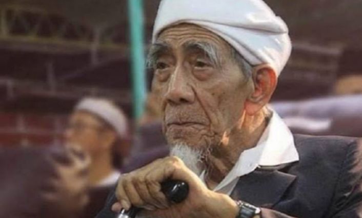 Sebelum Wafat, Mbah Moen Peringatkan Orang yang Ingin Poligami, Hingga Sebut Orang Bodoh