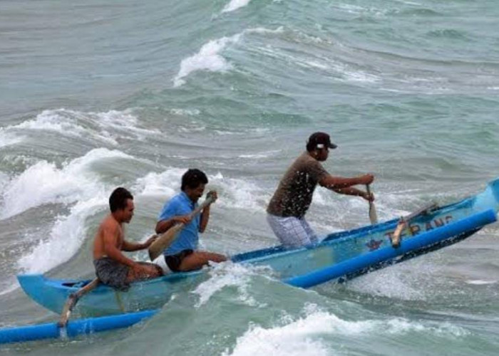 Cuaca Ekstrem di Bengkulu, Masyarakat di Wilayah Rawan Bencana Diminta Waspada, Termasuk Nelayan