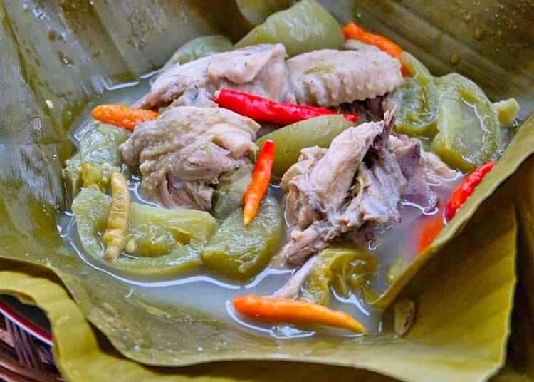 Resep Garang Asem Ayam, Sensasi Pedas dan Segar dari Kuliner Nusantara