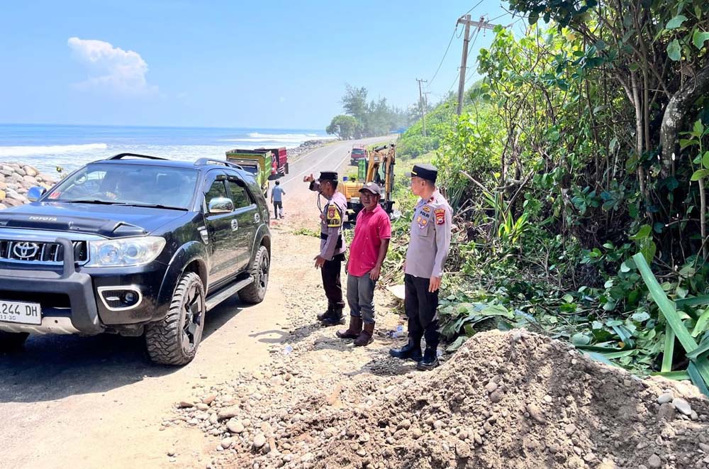 Jalan Nyaris Putus di Serangai, Pemda Surati Balai Kementerian PU