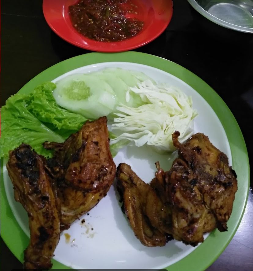 Juara Umum! Rekomendasi 3 Ayam Bakar Terenak di Bengkulu, Aromanya Bikin Ngiler