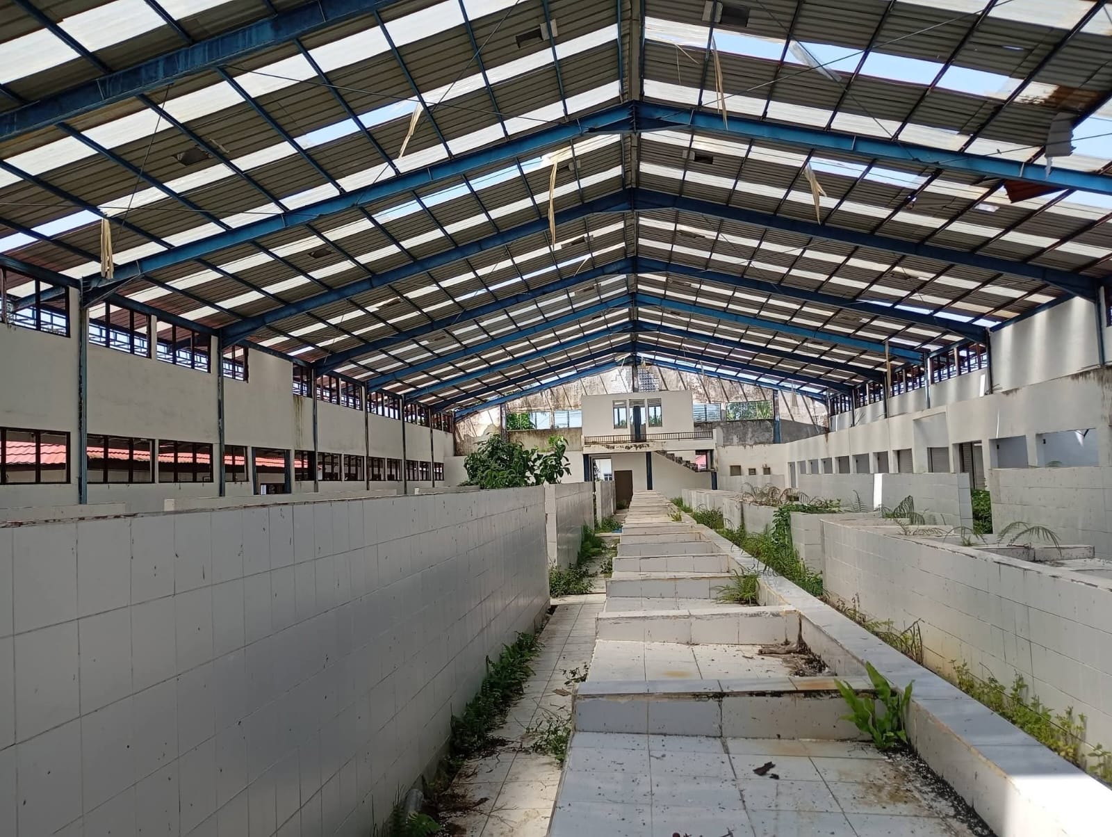 Pasar Semi Modern Koto Jaya Mangkrak, Pedagang Enggan Masuk
