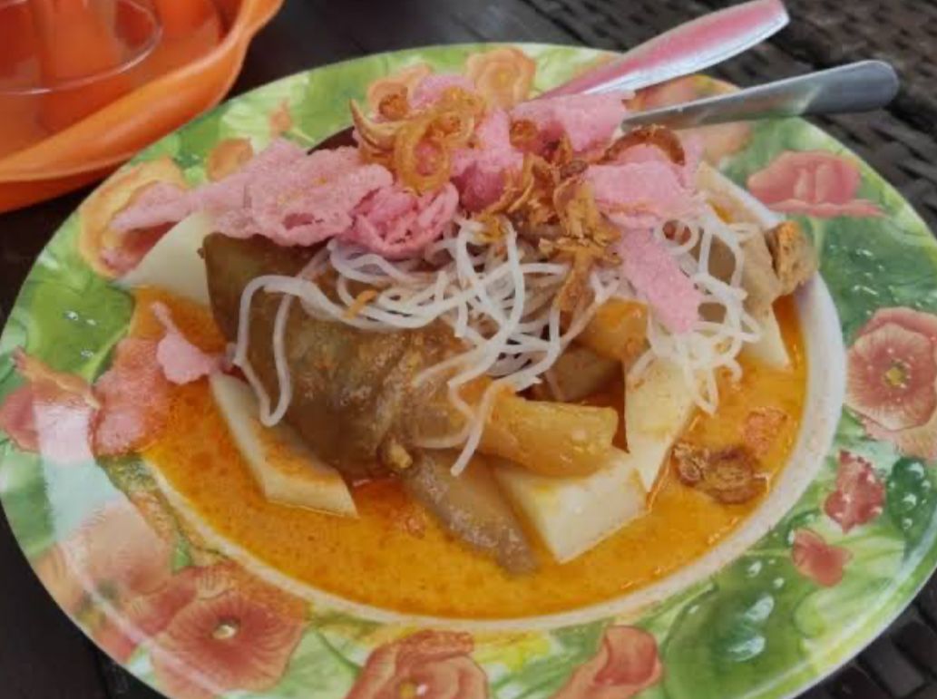 Resep Lontong Tunjang Khas Bengkulu, Sarapan Spesial Kaya Rempah