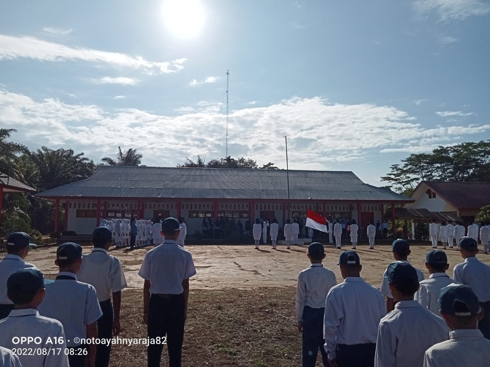 Upacara dan Perayaan HUT RI di SMPN 39 BU Berlangsung Meriah