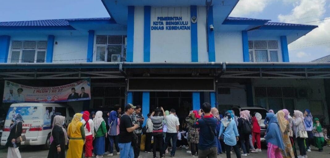 Ratusan Nakes di Bengkulu Demo, Tuntut Tunggakan Segera TPP Dibayarkan