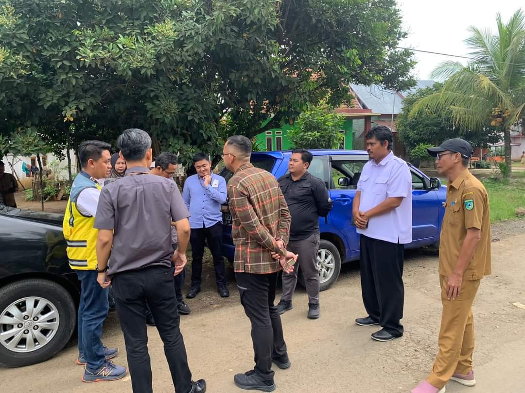 Jumat, Presiden Jokowi Dipastikan Tinjau Jalan Rusak di Kerkap - Giri Mulya 