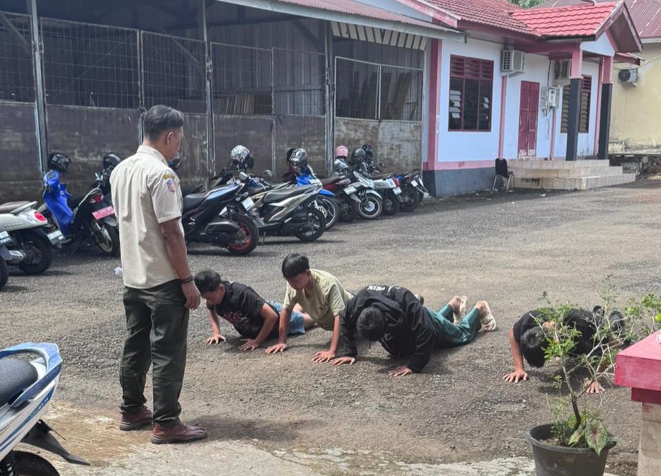 Bolos Sekolah, Pelajar ini Digelandang Satpol PP