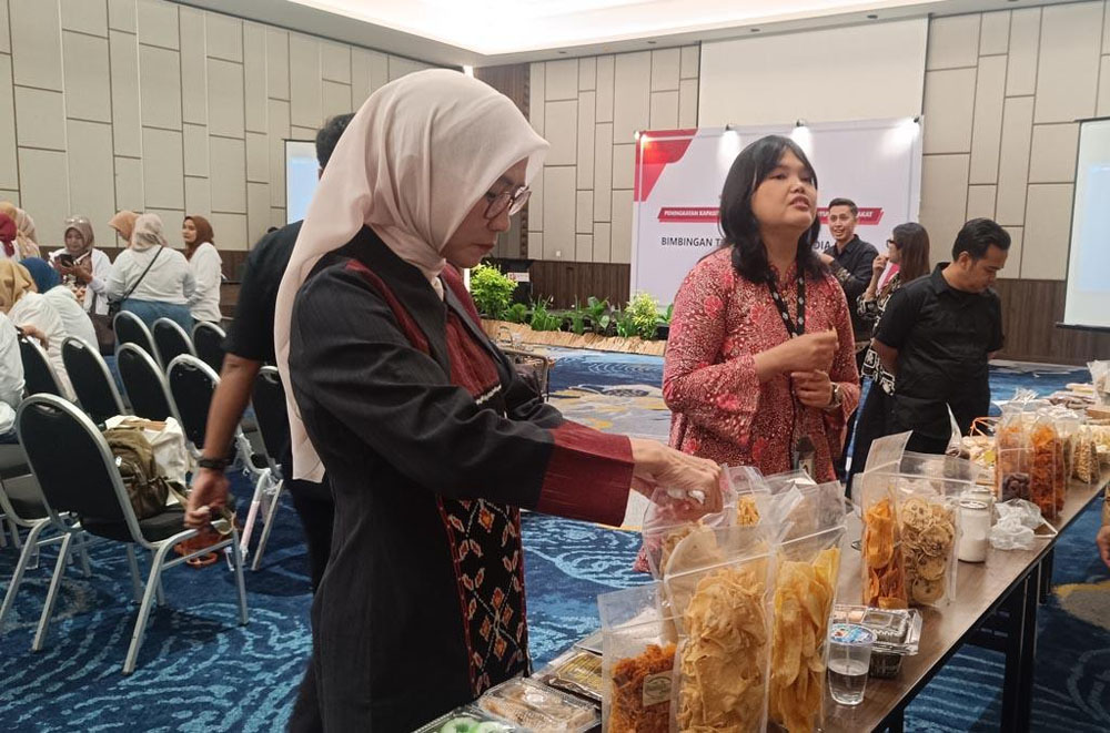 Pasarkan Produk IKM di Medsos, Dewi Coryati: Gunakan Strategi yang Tepat