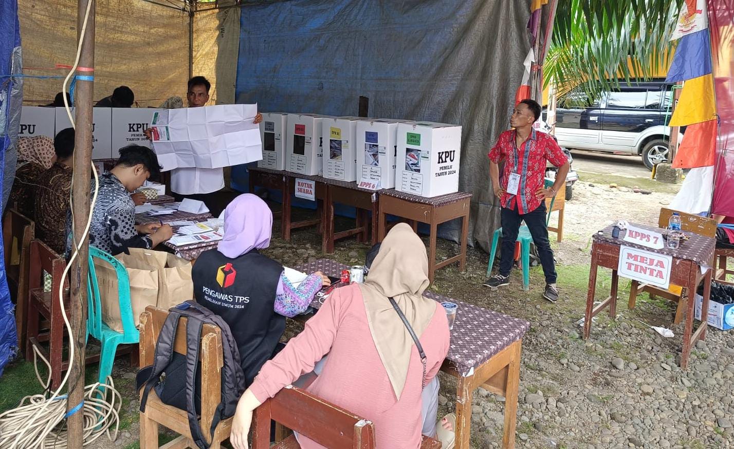 TPS di Arga Makmur Temukan Surat Suara DPRD Provinsi yang Sudah Dicoblos
