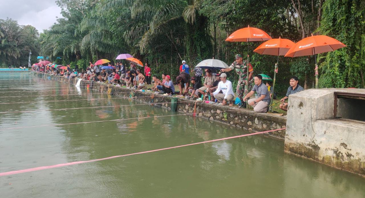 Banjir Hadiah, Lomba Mancing Polsek Padang Jaya Meriah