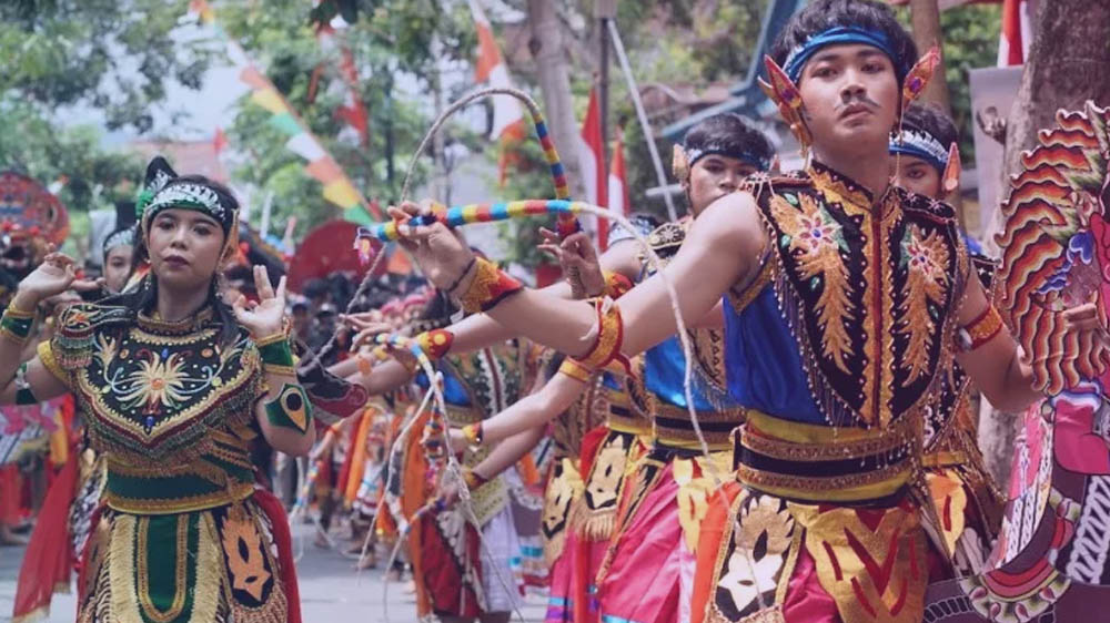 15 Macam Suku di Indonesia Ini Wajib Kamu Ketahui, Dikenal Memiliki Warisan Magis dan Ilmu Spiritual Terkuat