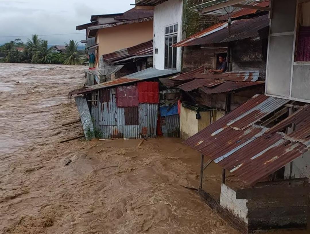 Berdasarkan Data Sementara, 2.927 KK di Lebong Terdampak Banjir 