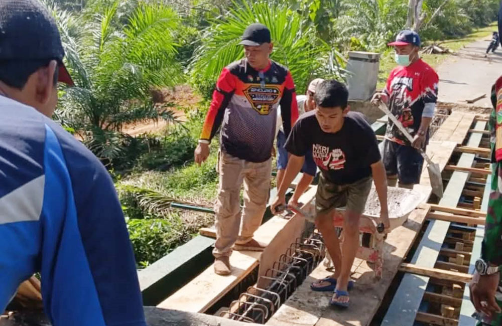 Struktur Utama Terbentuk, Pengecoran Jembatan Garuda di Ipuh Tuntas