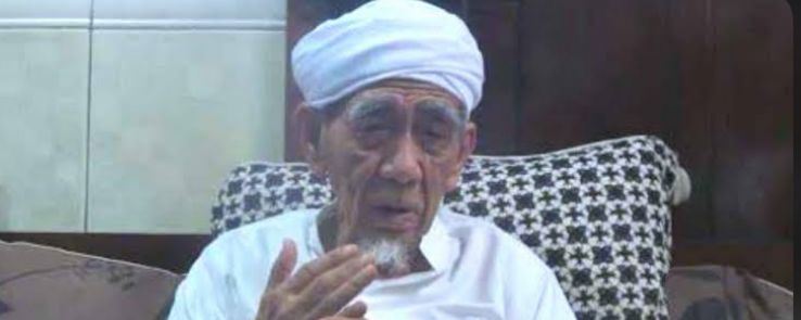 Bukan Menghijaunya Gurun Arab, Mbah Moen Bocorkan Tanda-tanda Terjadinya Hari Kiamat