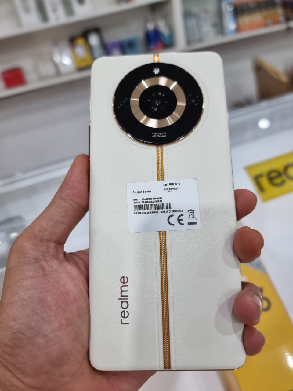 Intip Kecanggihan Realme 11 Pro Hanya Rp5 Jutaan, Kamera 200MP dan Desain Mewah, Yakin Masih Pilih yang Lain