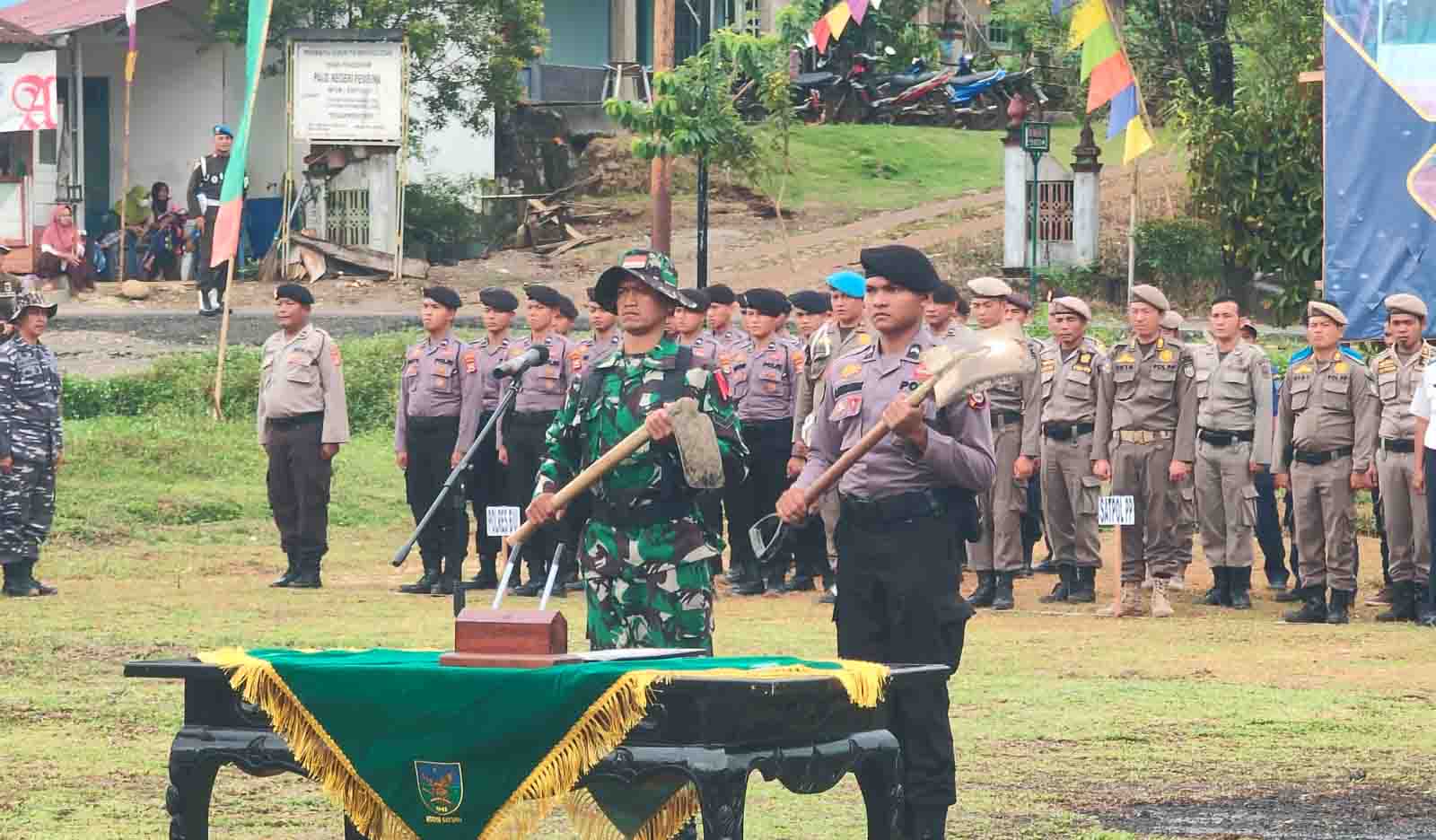 Tuntaskan TMMD 114, Ratusan Prajurit TNI Kembali ke Satuan 