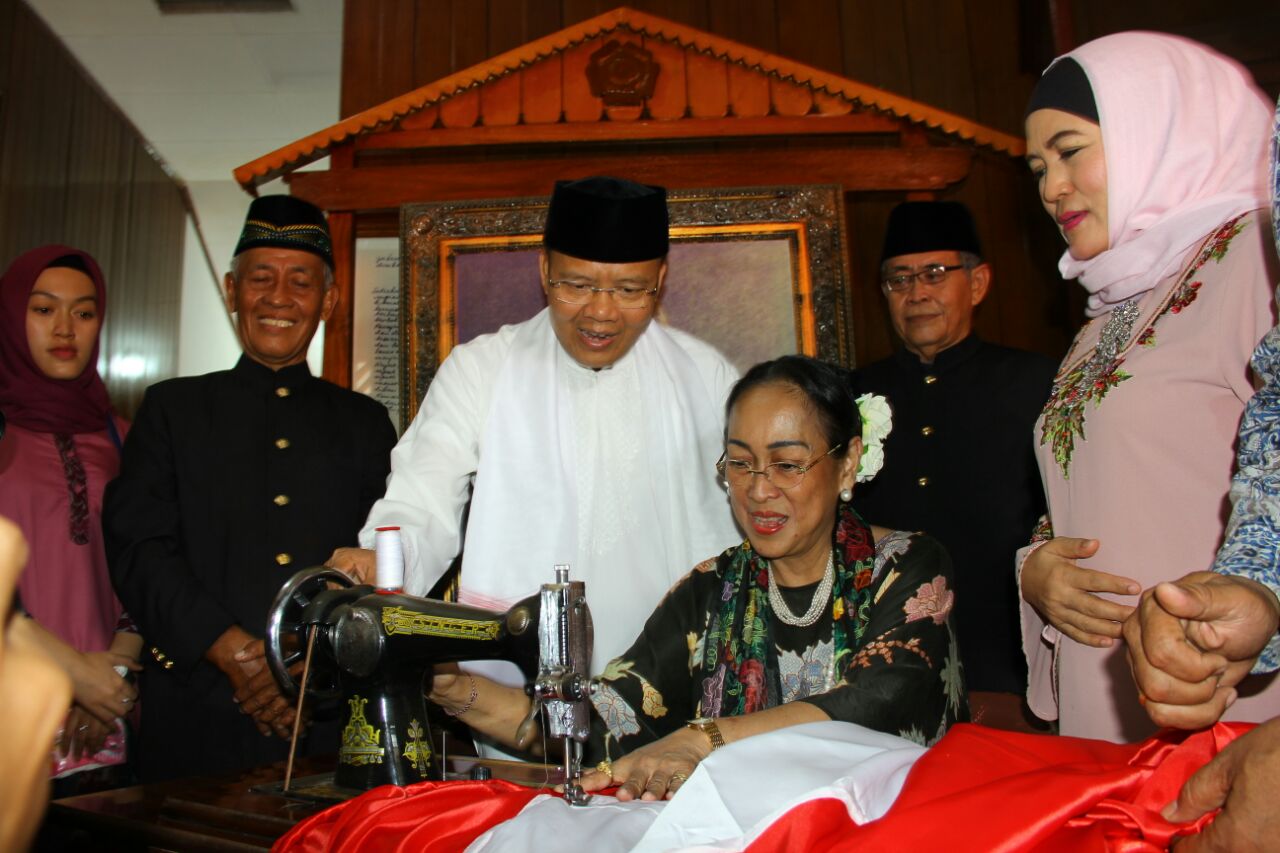 Dihadapan Plt Gubernur, Putri Soekarno Ceritakan Kenangan Fatmawati