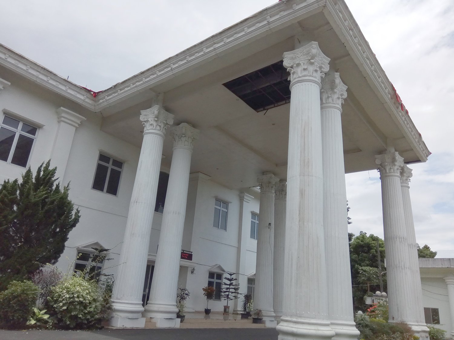 Dewan Singgung Rehab Gedung DPRD Tak Beres