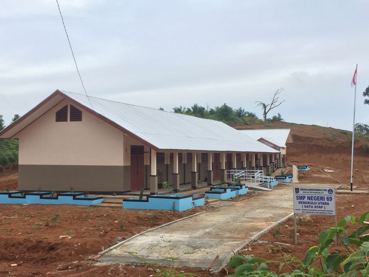 Pembangunan Rampung, SMP Satu Atap Segera Diresmikan