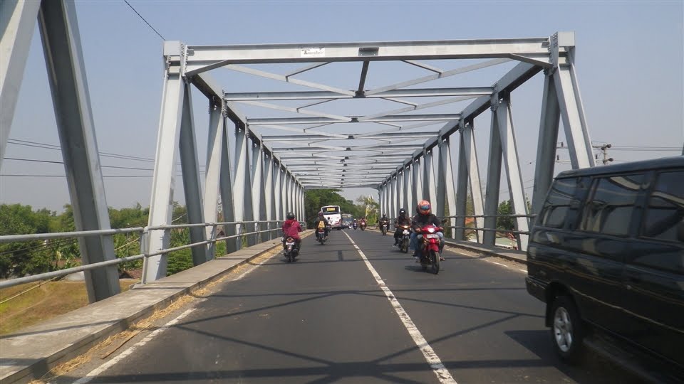 Nasip Jembatan Lubuk Selandak di Tangan Bupati