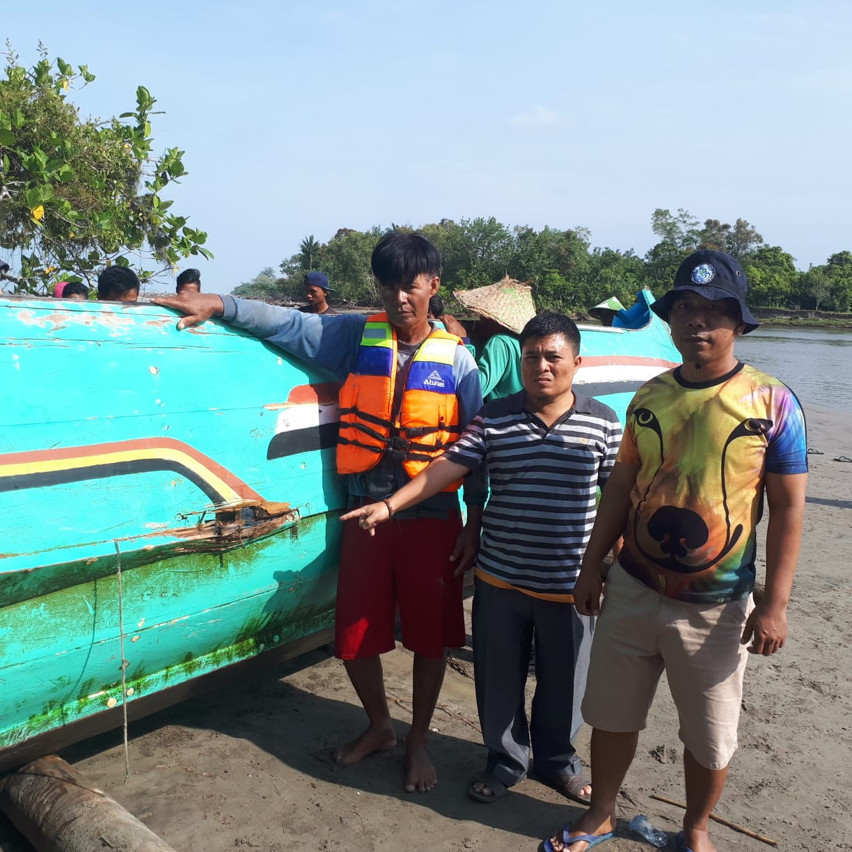 Dihantam Gelombang, Nelayan PIM Karam