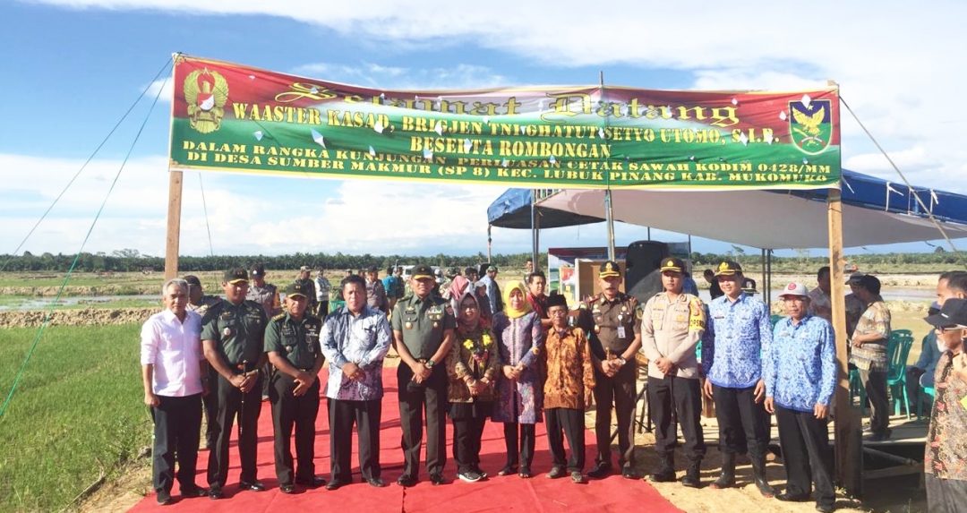 Tim Monev Kunjungi Cetak Sawah Kodim 0428/MM dan Korem 041/Gamas