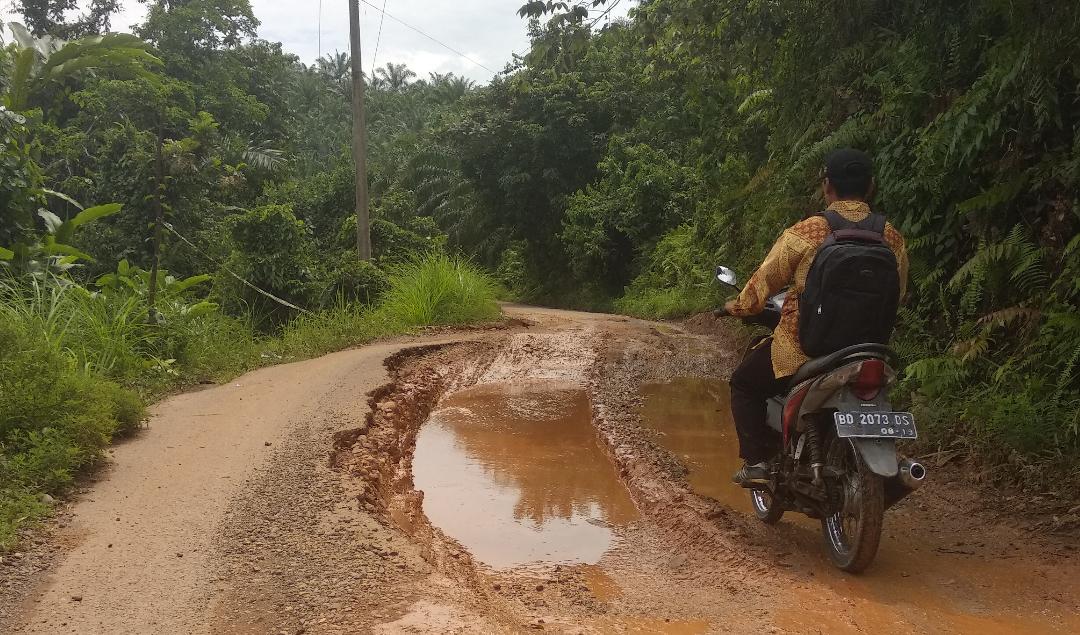 Perjuangkan Jalan Provinsi, FKKD Desa Pemkab Bersikap