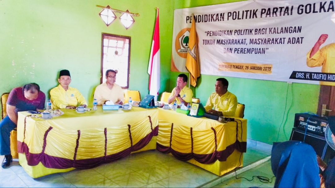 Berikan Pendidikan Politik, Golkar Benteng Targetkan 5 Kursi