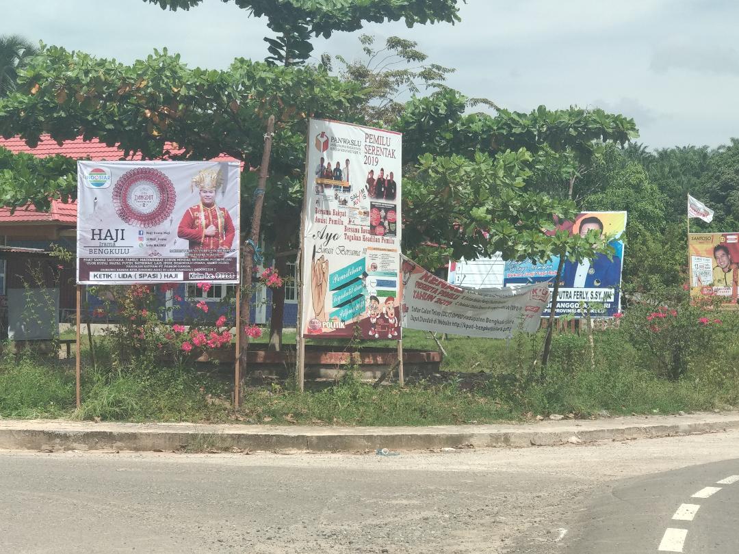 Melalui Baliho, Haji Irama Harapkan Dukungan