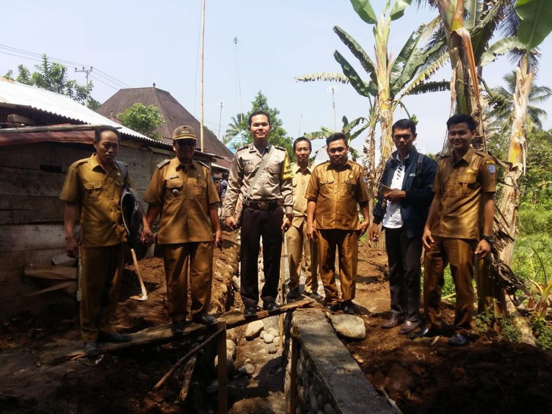 Tb Padang R Wujudkan Komiten Membangun Desa