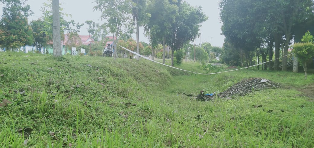 Perawatan Drainase Komplek Perkantoran, PU Lepas Tangan