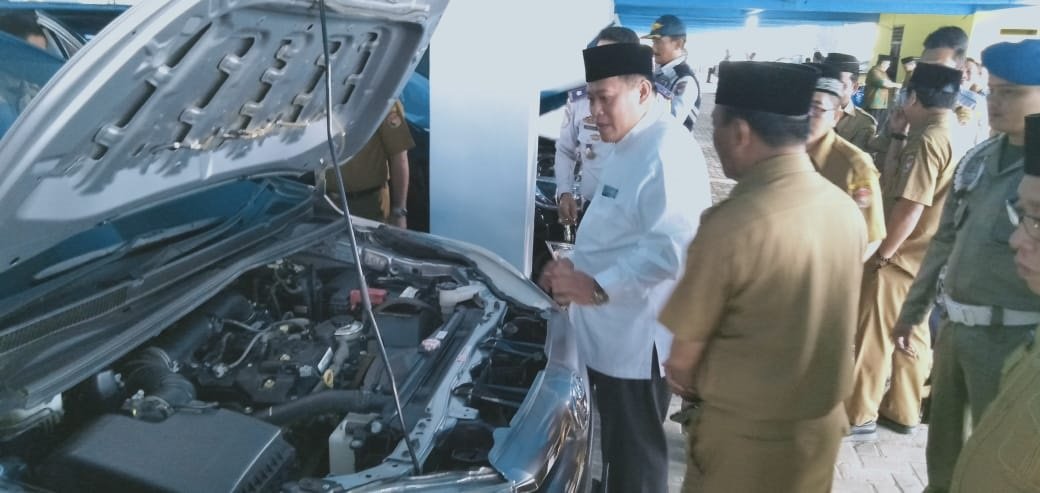 Tak Dirawat, Bupati Ancam Tarik Mobnas Pejabat