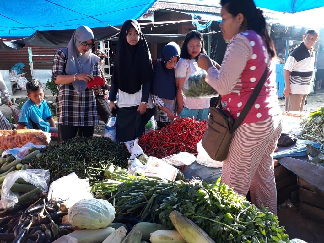 Harga Cabe Masih “Menggigit” Konsumen