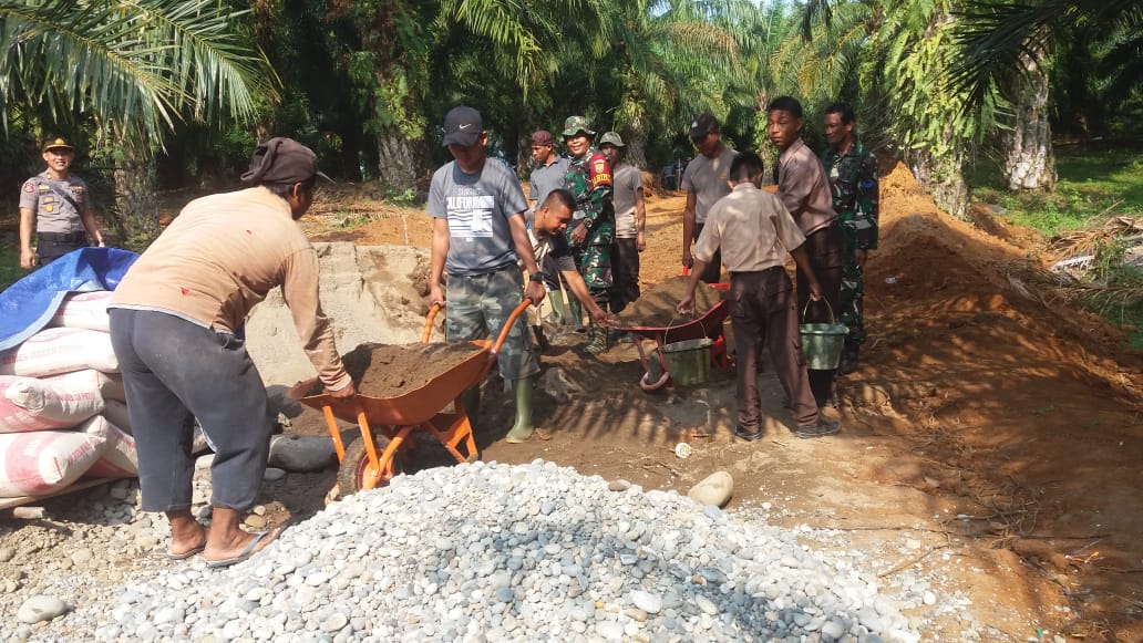 Tenaga Yang Membangun Plat Duicker Terus Bertambah