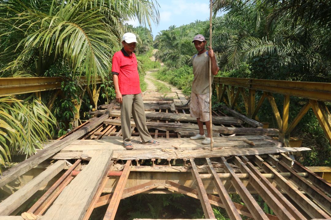 Besi Jembatan Hilang, Pemerintah Diminta Bersikap