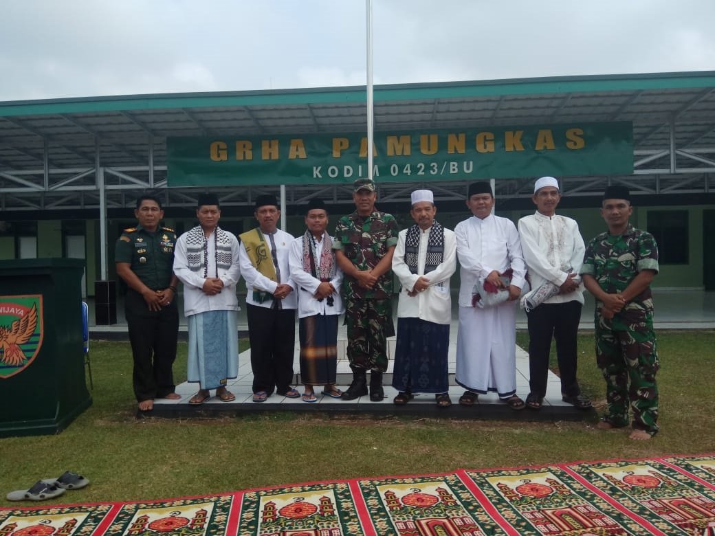 TNI Gelar Salat Istisqo