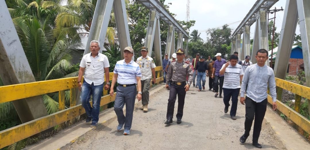 Oktober, Gubernur Janji Bangun Jembatan TAP