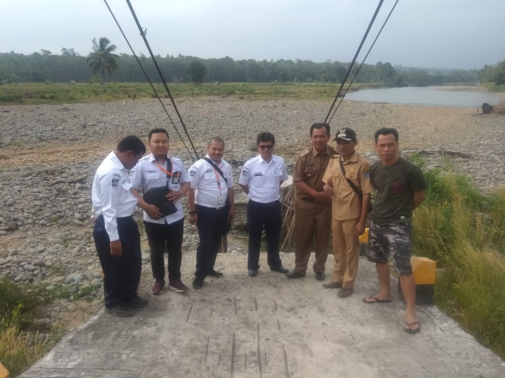 Kementerian BUMN Perbaiki Jembatan Kalbang