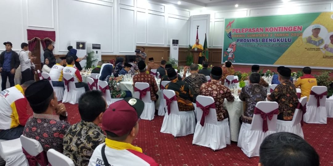 Lepas Kontingen PORWIL, Gubernur Titip 4 Pesan Pada Atlet