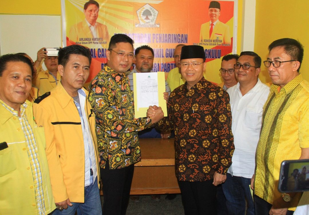 Daftar Cagub, Rohidin Datang Sendiri ke Golkar