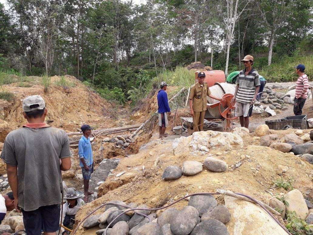 Kinal Jaya Realisasikan Pembangunan Plat Deker