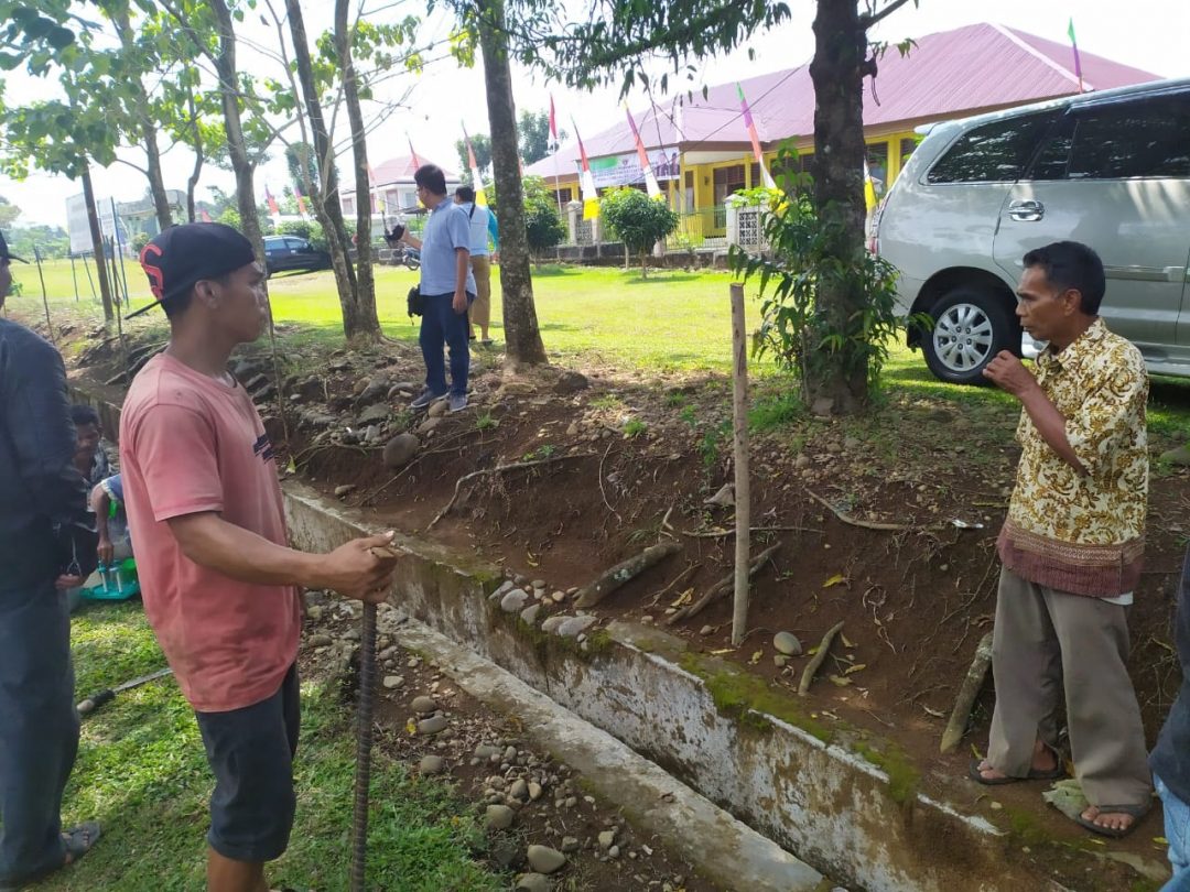 Warga Ancam Blokir Akses Masuk Kantor