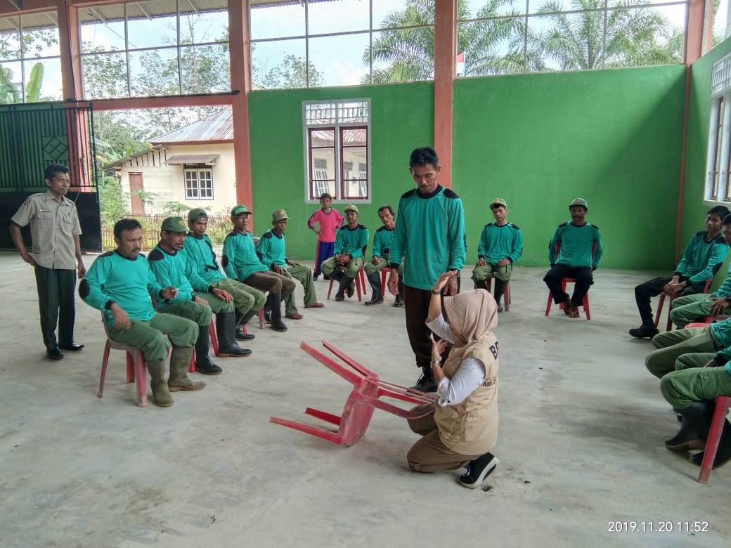 Linmas Dilatih Tanggap Bencana