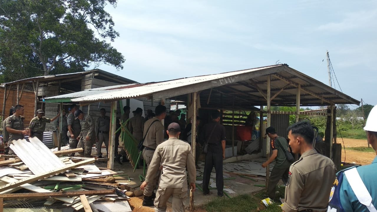 Warga Tolak Penggusuran, Dewan Minta Tak Tebang Pilih