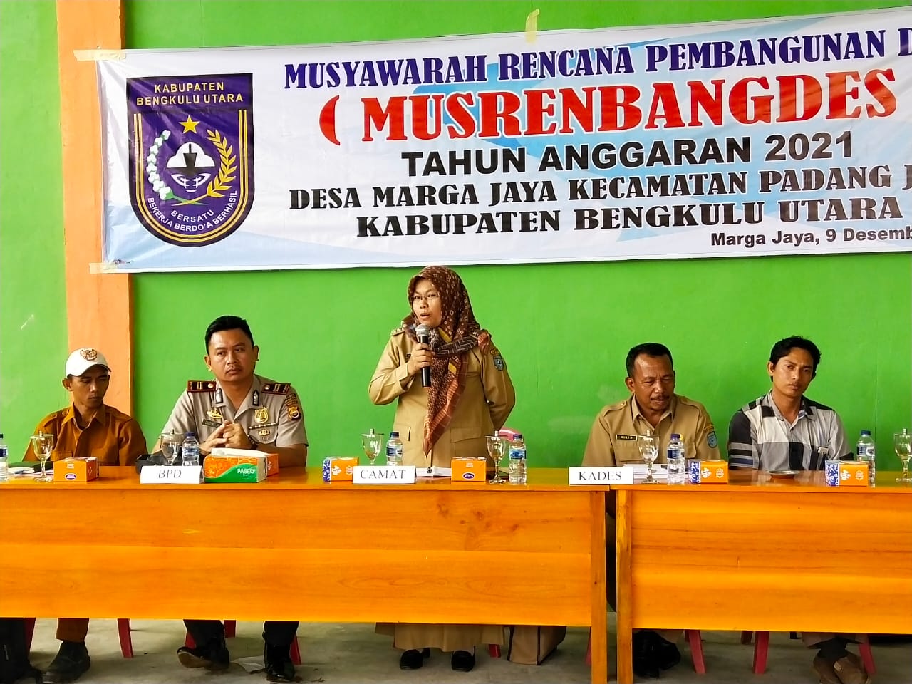 Hadiri Musrenbangdes Marga Jaya, Ini Pesan Camat