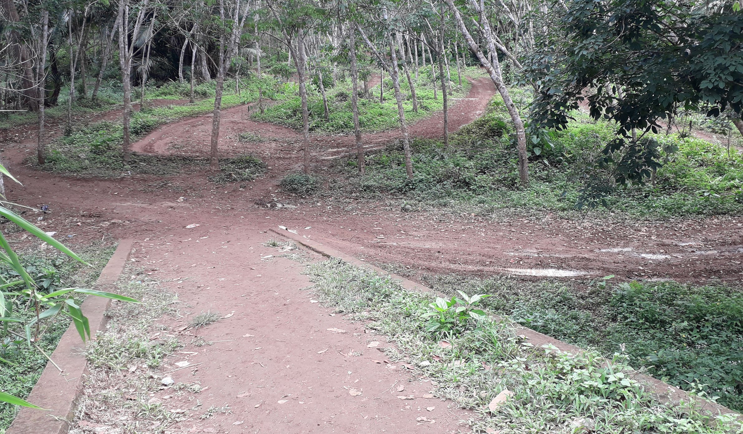 Lapangan Cross Digarap Karang Taruna