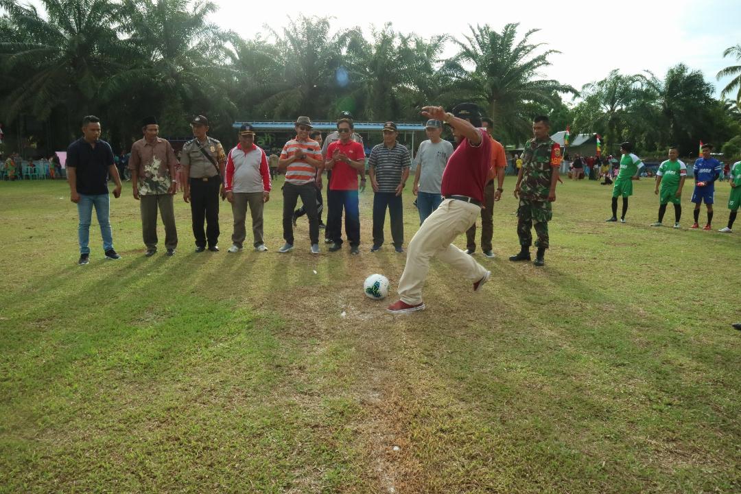 Bupati Apresiasi Open Turnamen Talang Arah