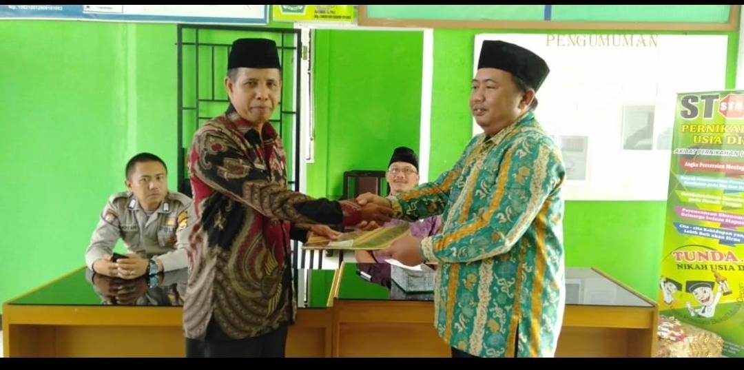 Gantikan Satimin, Zulkarnain Jabat Kepala KUA Air Besi