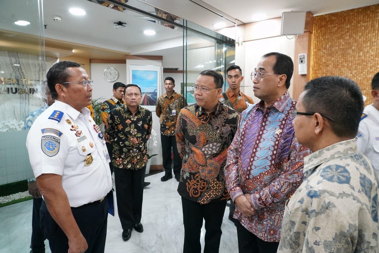 Pelabuhan Segera Diperbaiki, Gubernur Minta Tambahan Kapal